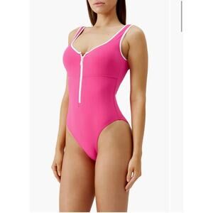 Melissa Odabash Bellino Zip-Up One-
Piece Swimsuit Sz 2 Color: Fuchsia (New)